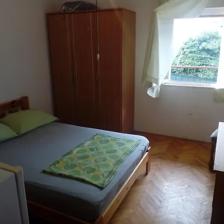 Luka Room's *